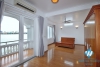 Lake view - House for rent in Tay Ho District